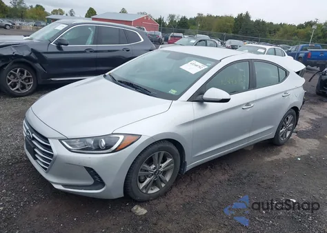 2018 Hyundai Elantra Sel z USA, uszkodzony, nr VIN 5NPD84LF4JH374083